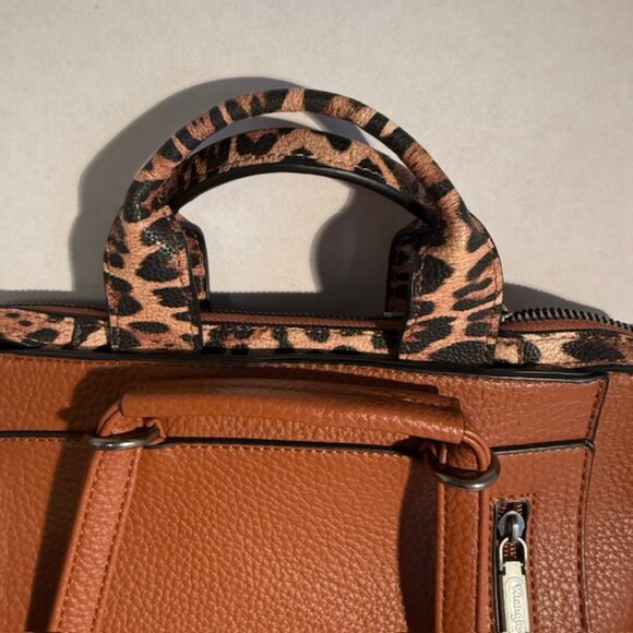 Wrangler Montana West Leopard Convertible Backpack Purse for Women Rugged - Picture 9 of 9